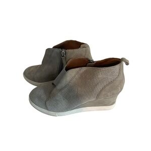 Linea Paolo Gray Perforated Suede Wedge Ankle Boots Side Zip Bootie Women's 7.5